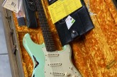 Fender Custom Shop Ltd Edition Namm 2018 62 Stratocaster Heavy Relic Surf Green over 3 Tone Sunburst-16.jpg